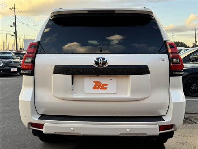 TOYOTA LANDCRUISER PRADO 2023