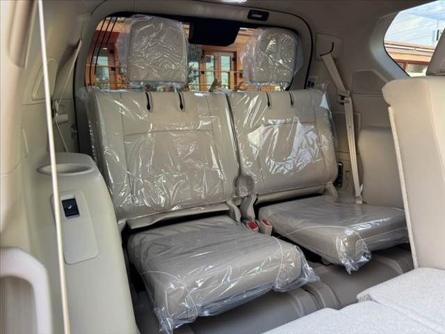 TOYOTA LANDCRUISER PRADO 2023