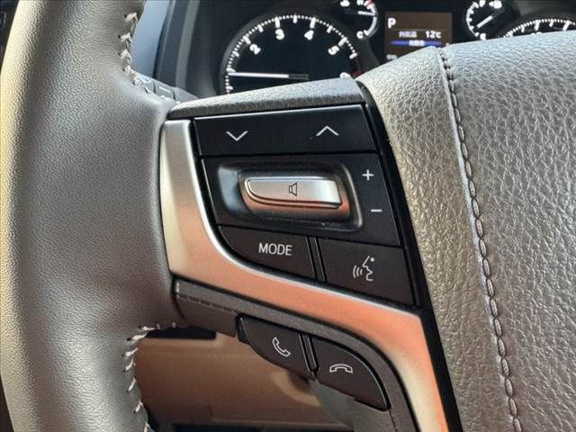 TOYOTA LANDCRUISER PRADO 2023