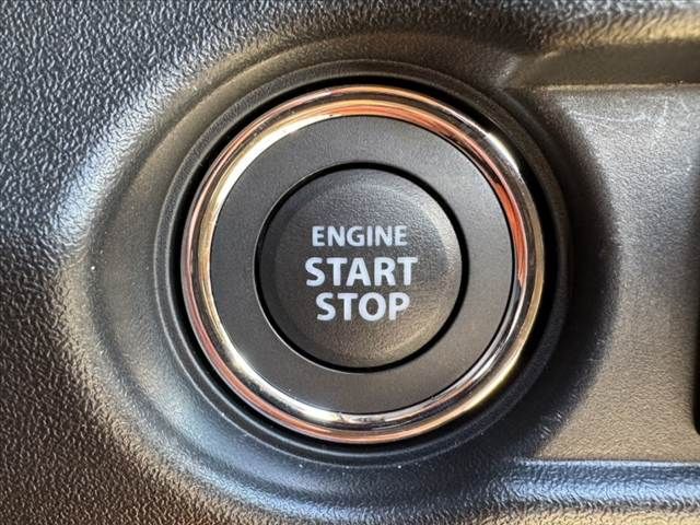 SUZUKI JIMNY SIERRA 2025