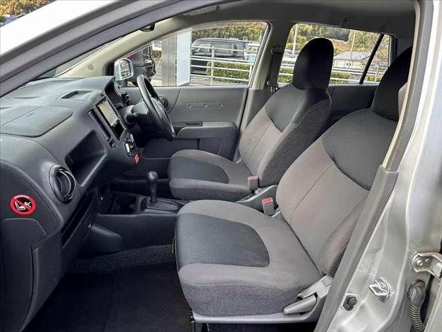 NISSAN NV150 AD 2WD 2017