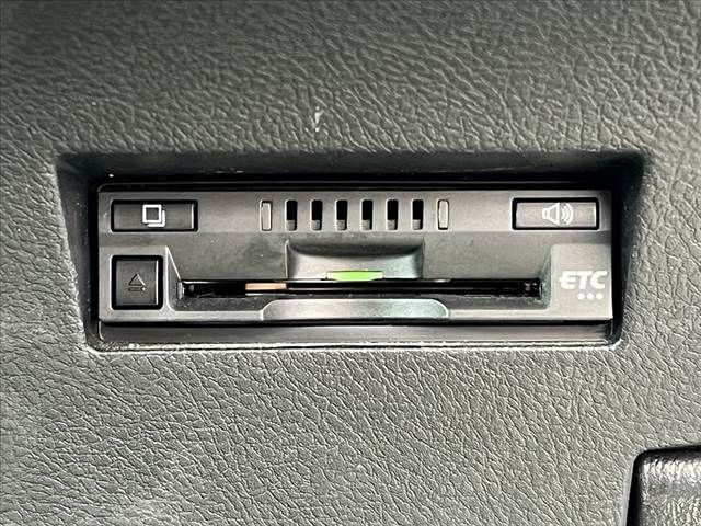 TOYOTA COROLLA FIELDER 2016