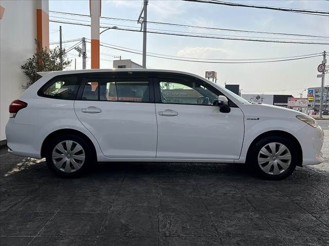 TOYOTA COROLLA FIELDER 2016