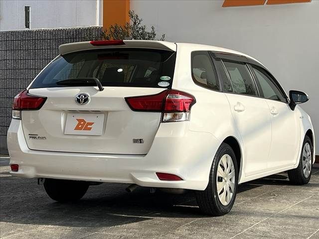 TOYOTA COROLLA FIELDER 2016