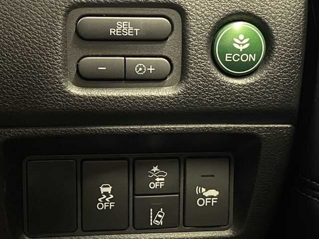 HONDA JADE HYBRID 2016