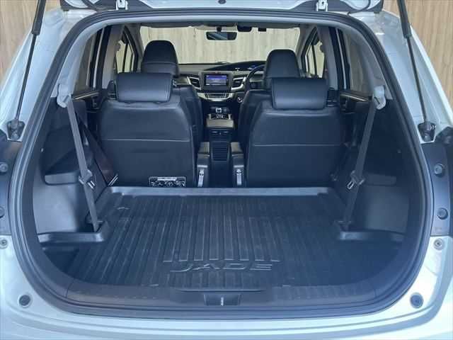 HONDA JADE HYBRID 2016