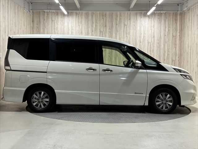 NISSAN SERENA  WG 2018