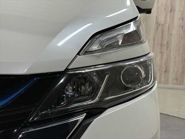 NISSAN SERENA  WG 2018