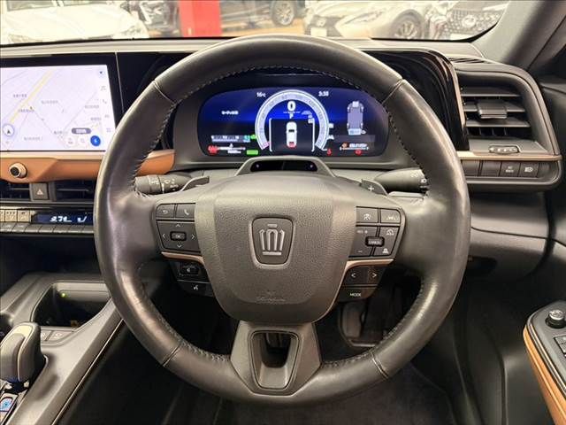 TOYOTA CROWN CROSSOVER 2023