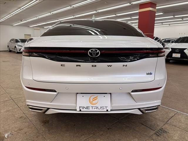 TOYOTA CROWN CROSSOVER 2023