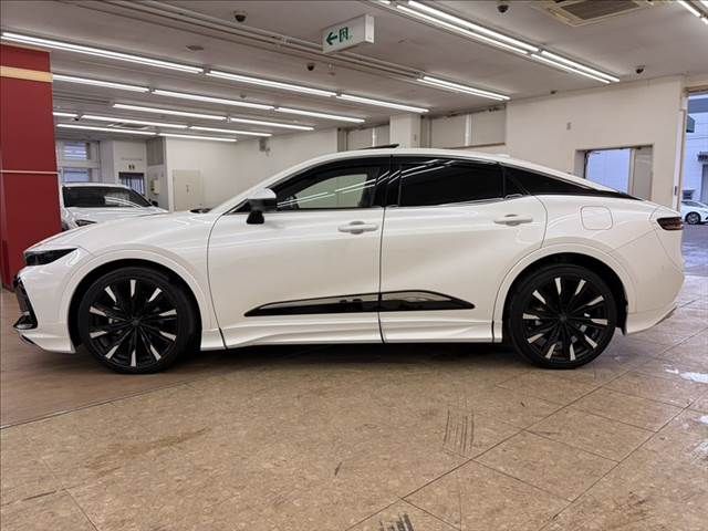 TOYOTA CROWN CROSSOVER 2023