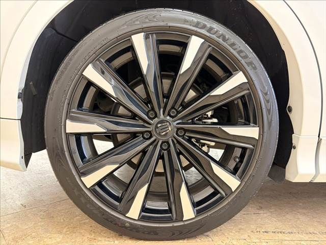 TOYOTA CROWN CROSSOVER 2023