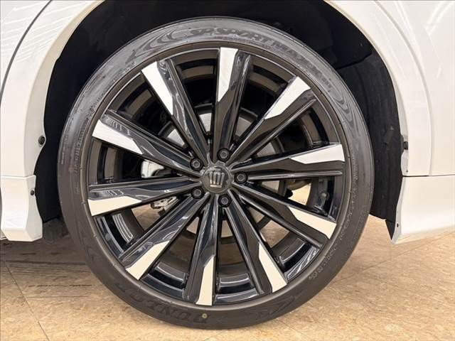 TOYOTA CROWN CROSSOVER 2023