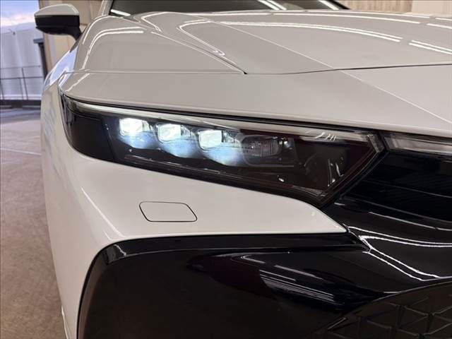 TOYOTA CROWN CROSSOVER 2023