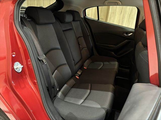 MAZDA AXELA SPORTS 2016