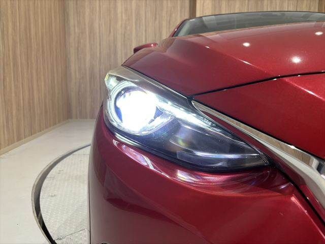 MAZDA AXELA SPORTS 2016