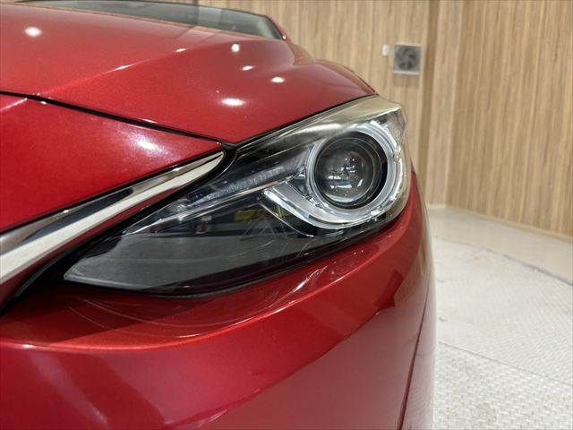 MAZDA AXELA SPORTS 2016