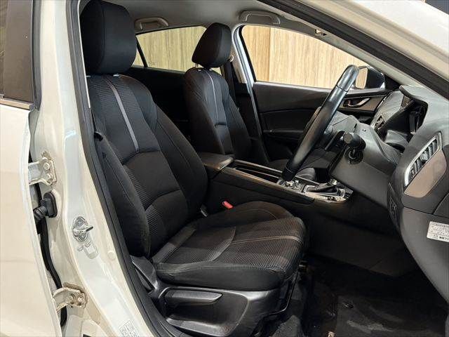 MAZDA AXELA SPORTS 2017