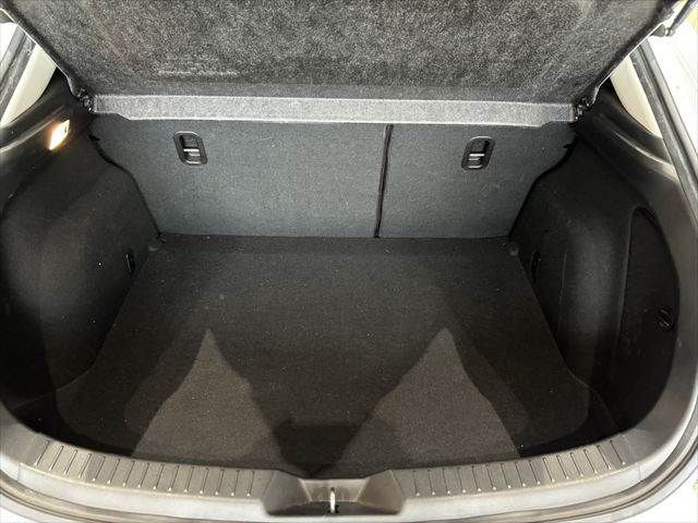 MAZDA AXELA SPORTS 2017