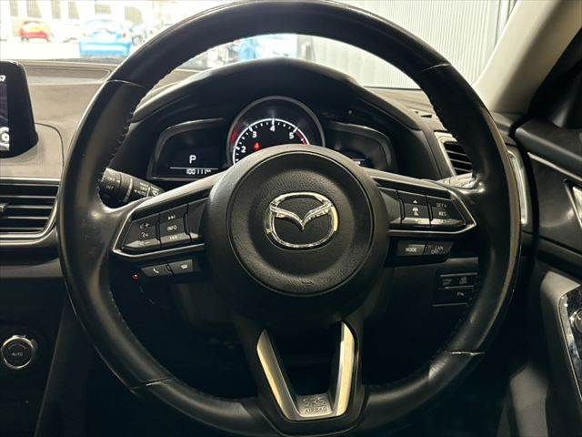 MAZDA AXELA SPORTS 2017