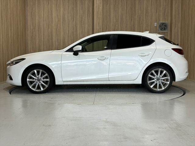 MAZDA AXELA SPORTS 2017