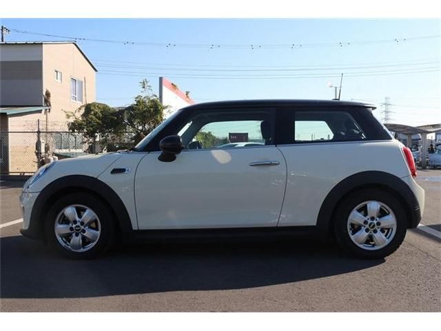 BMW MINI COOPER D 2018