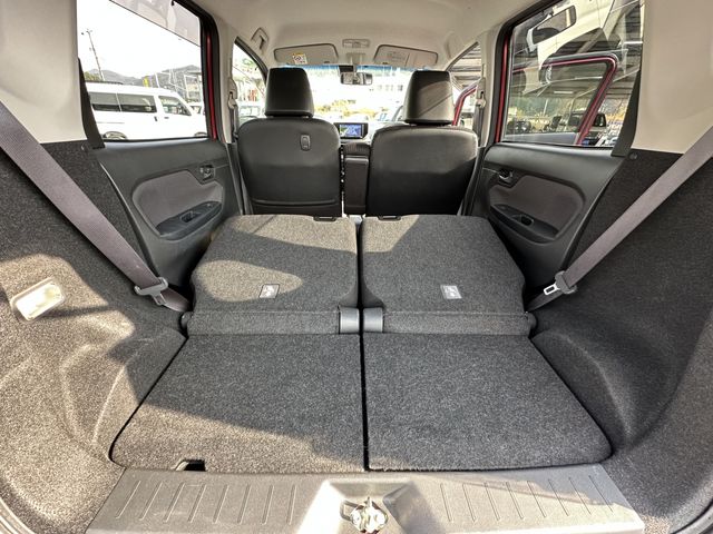 DAIHATSU MOVE CUSTOM 2017