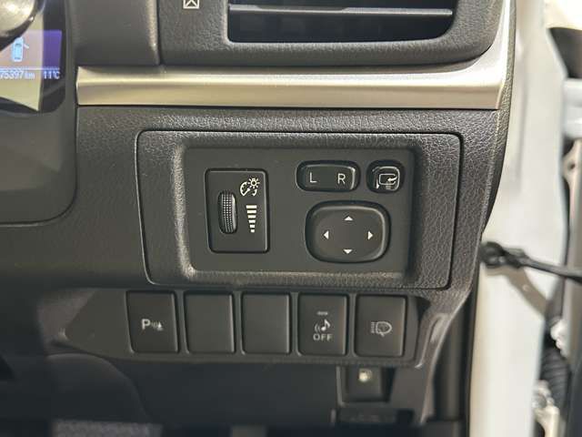 TOYOTA LEXUS CT200h 2011