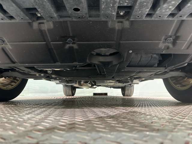 TOYOTA HARRIER 2WD 2014