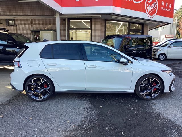 VOLKSWAGEN VOLKSWAGEN GOLF GTI 2025