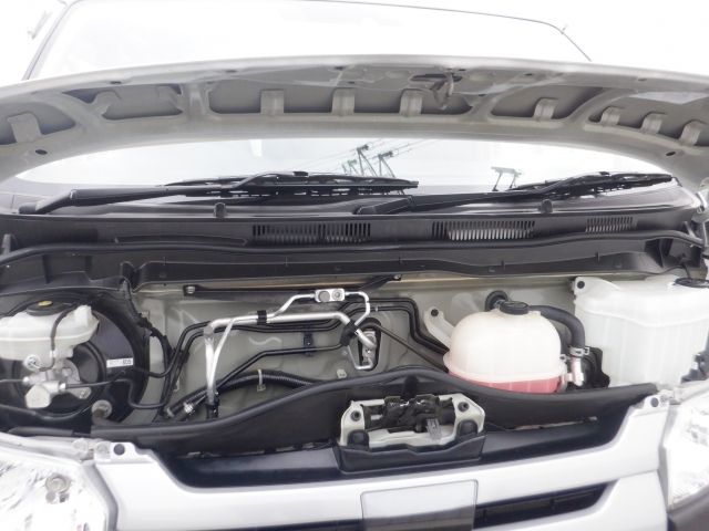 TOYOTA HIACE van 1.25t 2WD 2018