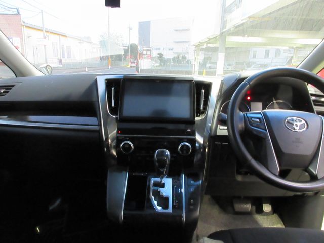 TOYOTA ALPHARD 2018