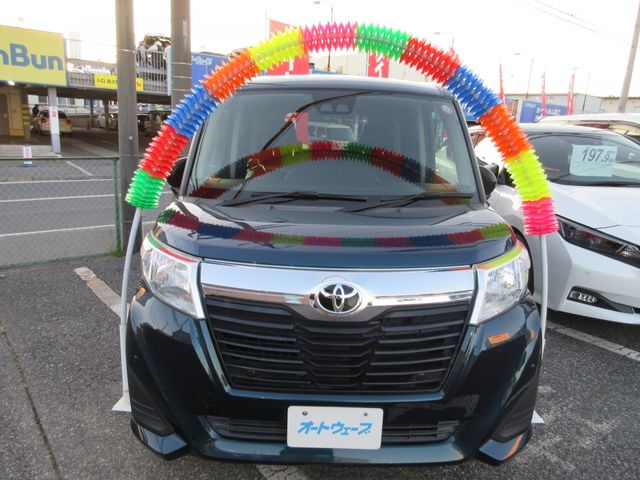 TOYOTA ROOMY 2018