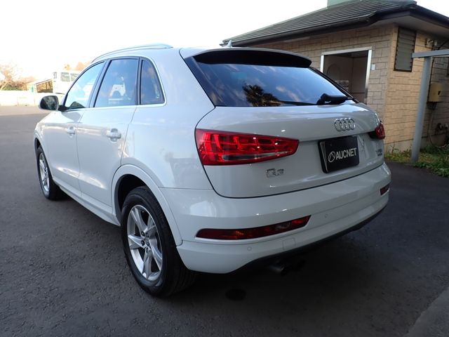 AUDI AUDI Q3 2016