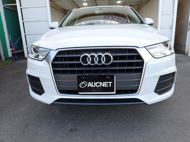 AUDI AUDI Q3 2016