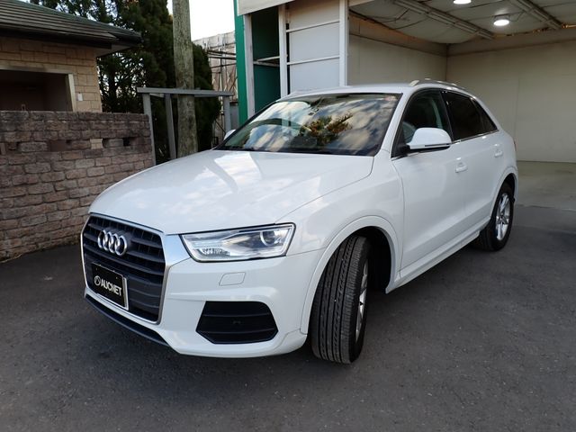AUDI AUDI Q3 2016