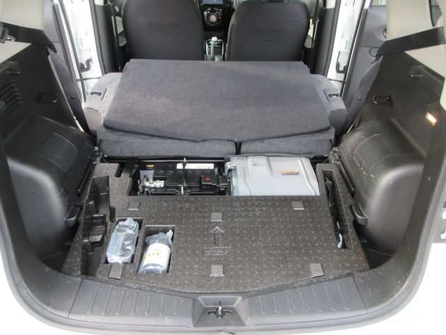 NISSAN NOTE 4WD 2020