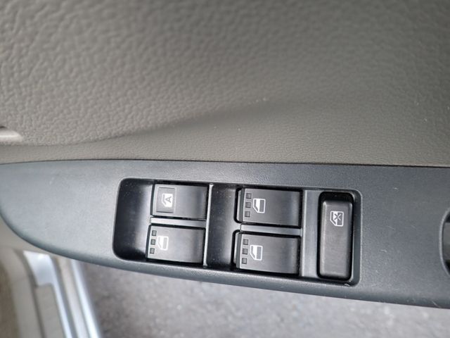 TOYOTA PIXIS EPOCH 2016