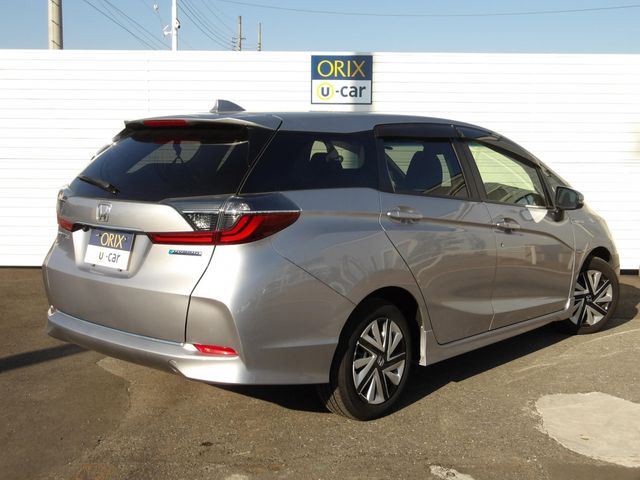 HONDA SHUTTLE HYBRID 2022