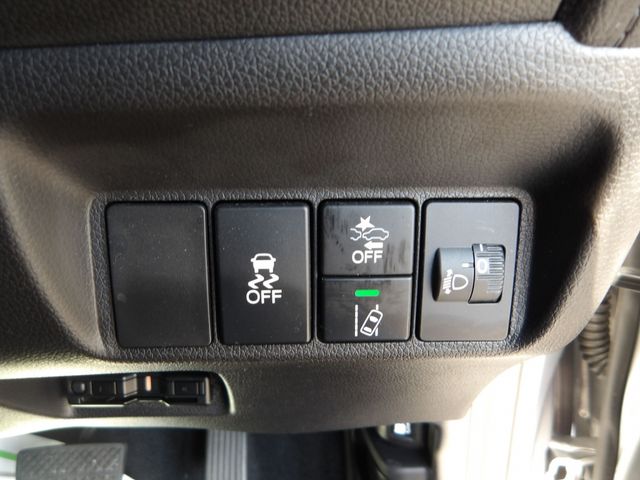 HONDA SHUTTLE HYBRID 2022