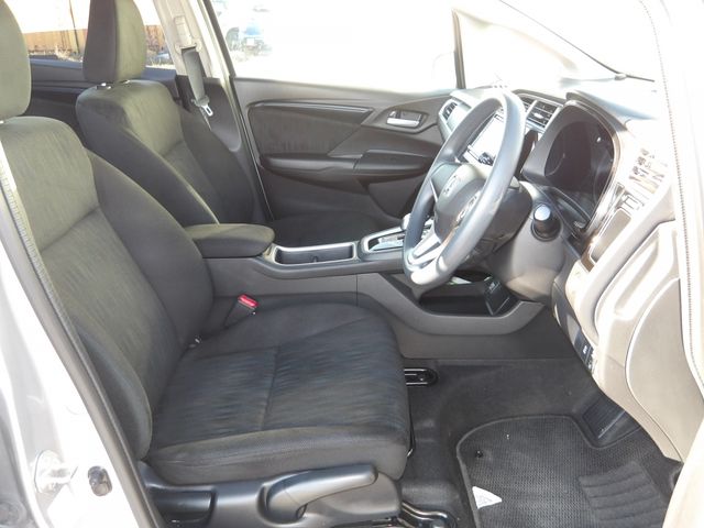 HONDA SHUTTLE HYBRID 2022