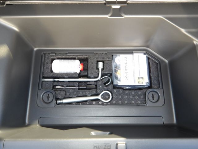 HONDA SHUTTLE HYBRID 2022