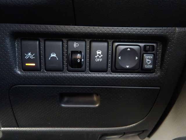 NISSAN NV150 AD 2WD 2021