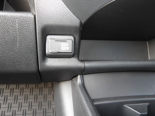 NISSAN NV150 AD 2WD 2021