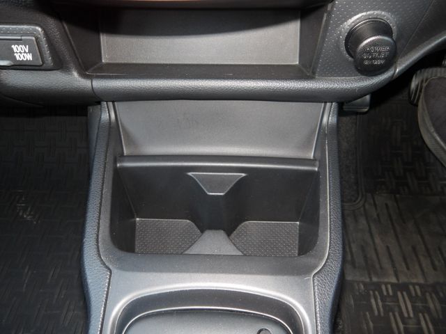 NISSAN NV150 AD 2WD 2021