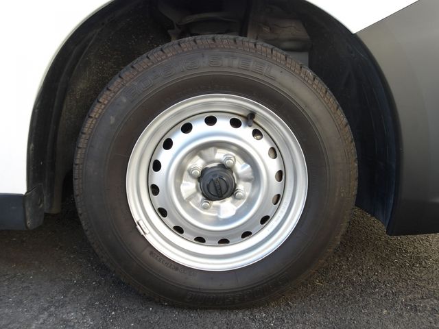 NISSAN NV150 AD 2WD 2021