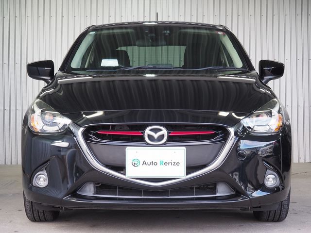 MAZDA DEMIO 2015