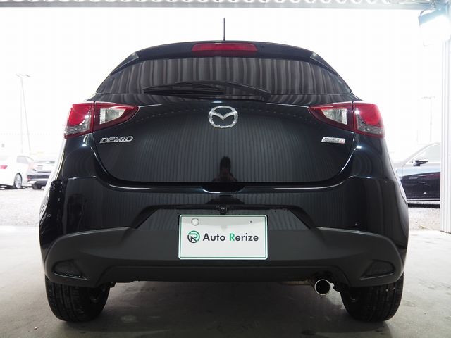 MAZDA DEMIO 2015