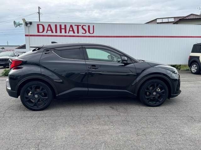 TOYOTA C-HR 2022