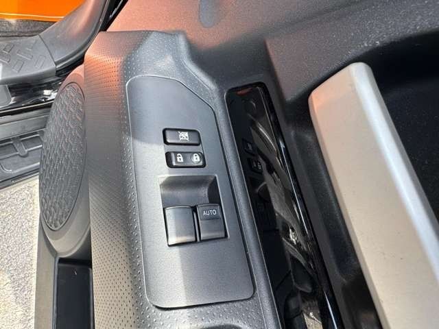 TOYOTA FJ CRUISER 4WD 2014